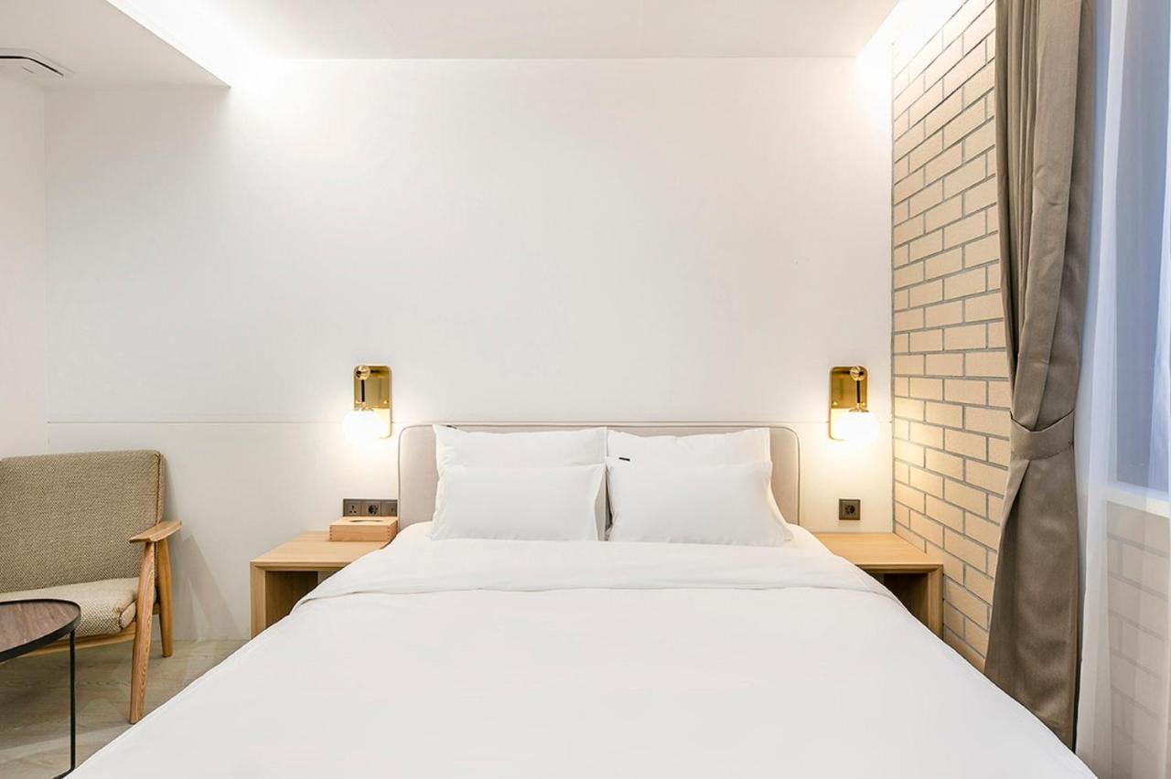 Hotel Yaja Gimhae Bagian luar foto