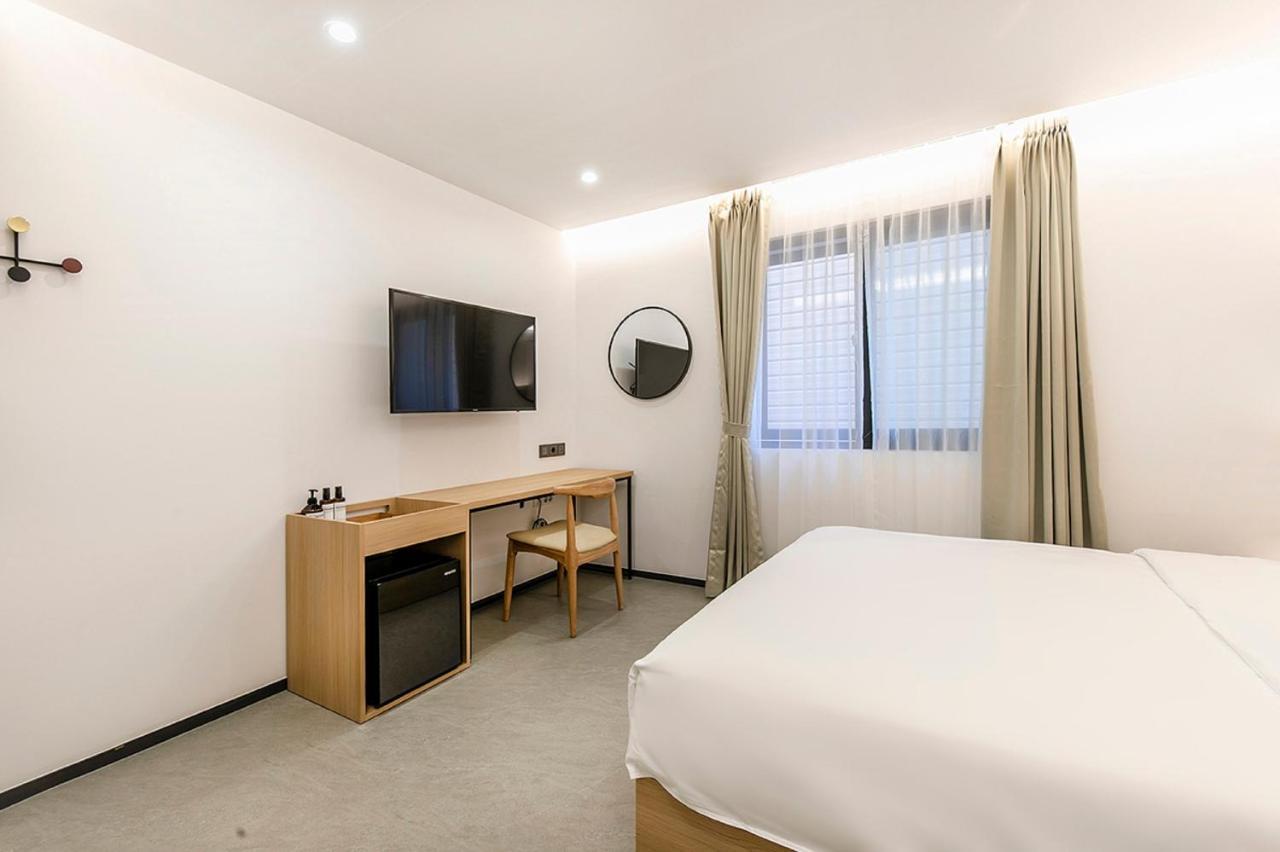 Hotel Yaja Gimhae Bagian luar foto