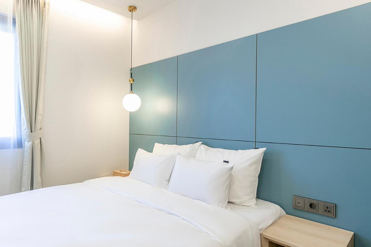 Hotel Yaja Gimhae Bagian luar foto